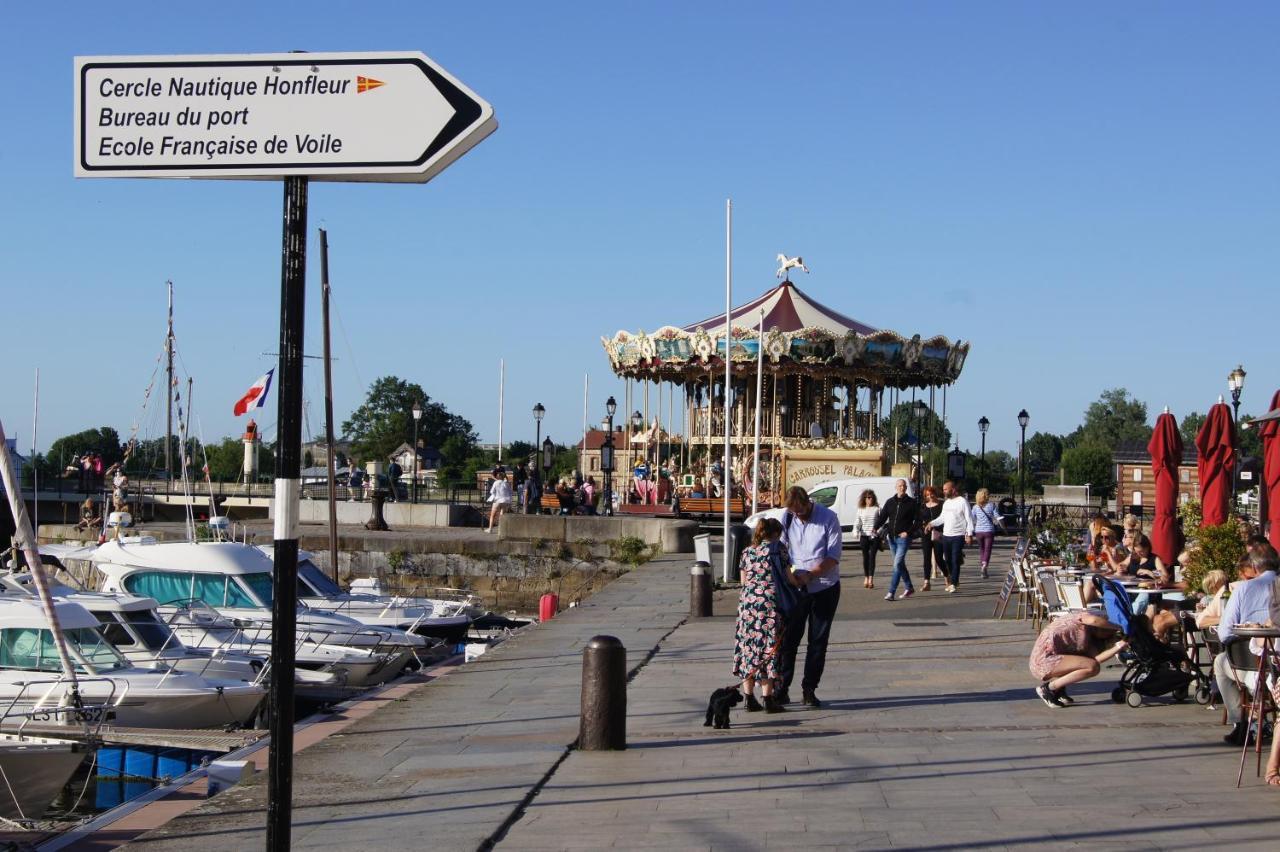 Le Perchoir De St-Antoine - Centre Historique D'Honfleur Avec Vue Sur Le Port, Netflix, Jeux, Vinyles Leilighet Eksteriør bilde